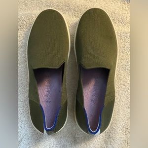 Like new Rothy’s alip on sneaker